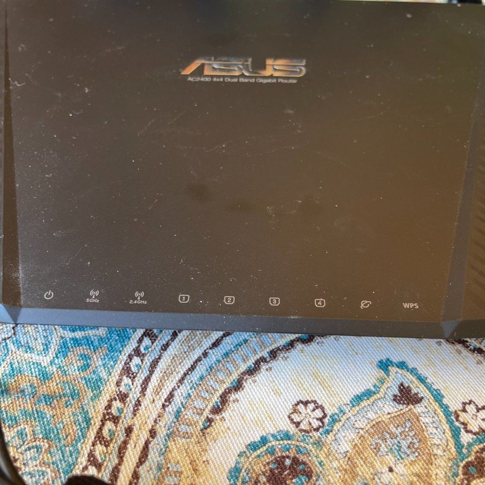 ASUS Dual Band Wireless AC Router model RT-8C87R- works, with cable - Picture 3 of 9